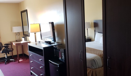 Standard Single Room, 1 King Bed, Non Smoking