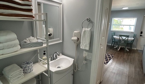 Condo, 1 Queen Bed with Sofa bed, Balcony