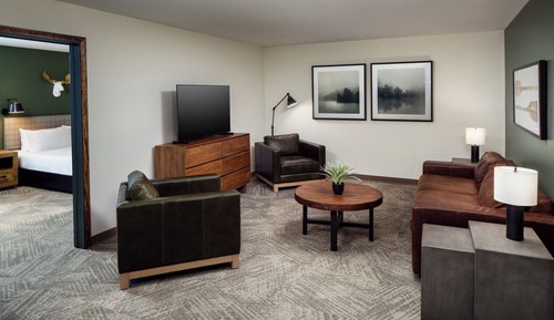 Suite, 1 Bedroom (Main Lodge, King)