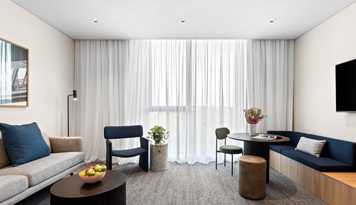 Deluxe 1 Bedroom Apartment