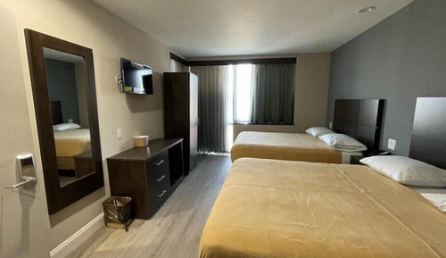 Basic Room, Accessible