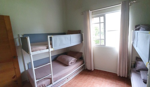 Comfort House, 3 Bedrooms, 2 Bathrooms, Garden View