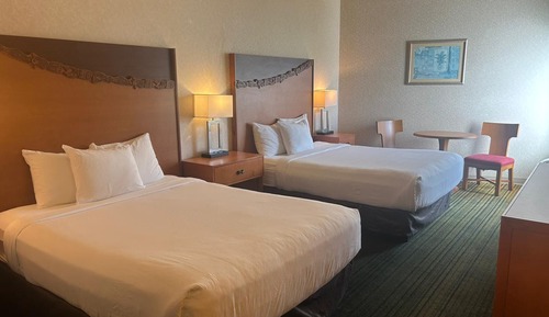 Room, 2 Queen Beds, Non Smoking