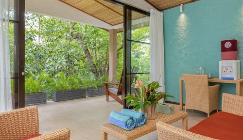 Exclusive Double Room, Private Bathroom, Garden View