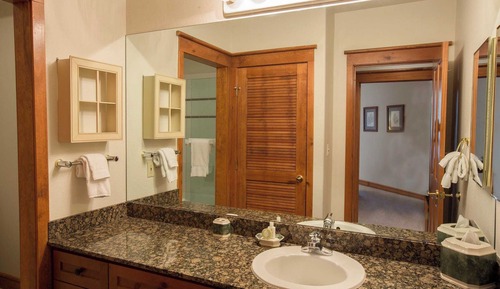 Apartment (1 Bedroom)