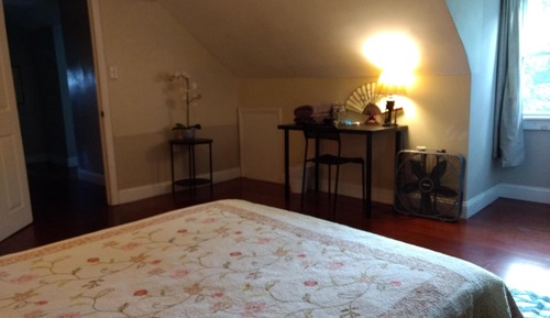 Economy Room, 1 Double Bed, Third Floor, Shared Bathroom