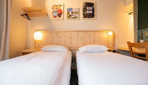 Room, 2 Twin Beds (Pop)