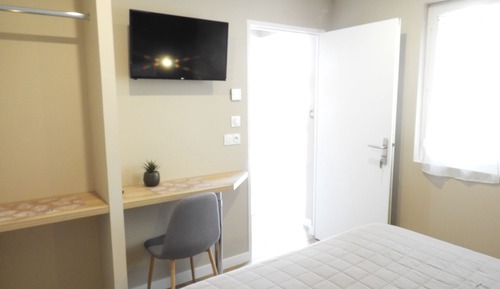 Comfort Double Room (Chambre 6 confort)