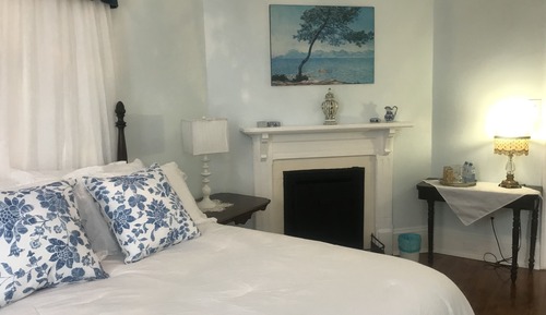 Classic Room, 1 Queen Bed