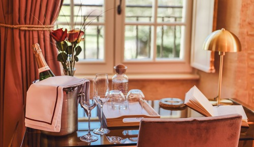 SUITE EXECUTIVE