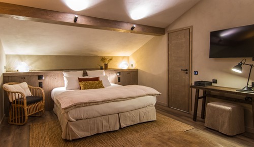 Family Room, Mountain View