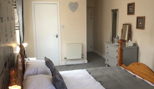 Double Room (Room 4)