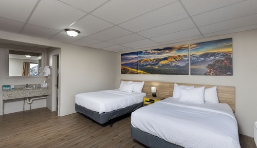 Room, 2 Queen Beds, Non Smoking