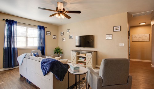 House (3 Bedrooms)