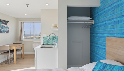 Pool Front Balcony with Kitchenette