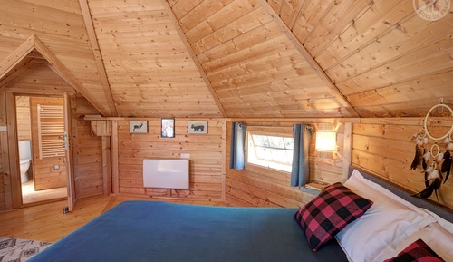 Kota with Private Jacuzzi