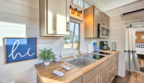 House (1 Bedroom)