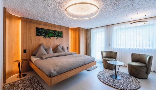 Exclusive Room