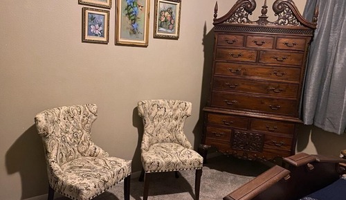 Melody Room, Queen Bed, Non-Smoking
