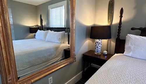 Deluxe Room, 1 King Bed