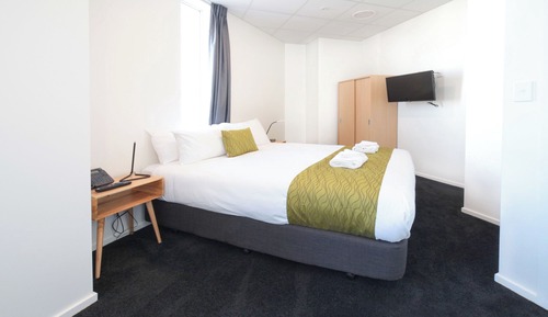 Classic Studio, 1 Queen Bed