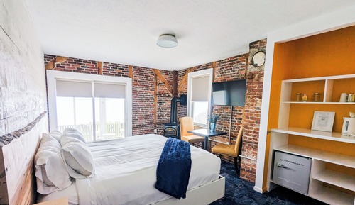 Premium Room