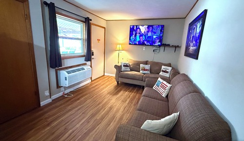 Room #8