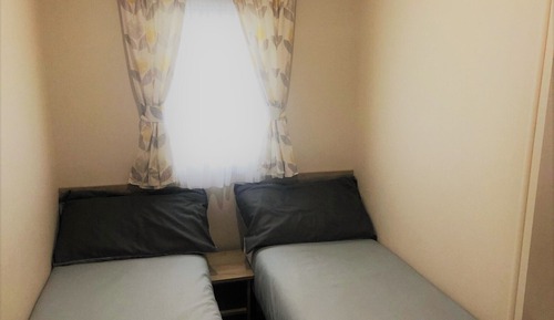 Standard Mobile Home, 2 Bedrooms