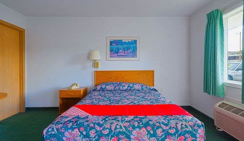 Standard Double Room, 2 Queen Beds