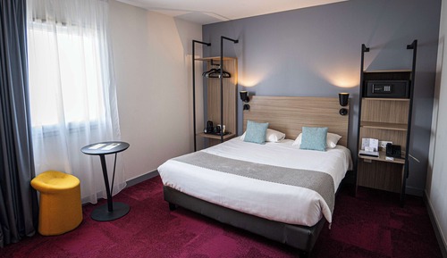 Standard Room, 1 Queen Bed, Non Smoking