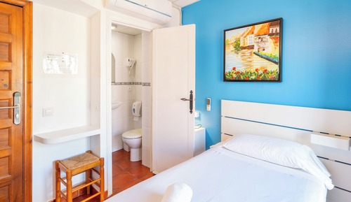 City Single Room