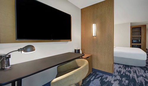 Suite, 1 King Bed with Sofa bed, Hearing Accessible