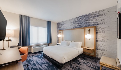 Room, 1 King Bed, Hearing Accessible