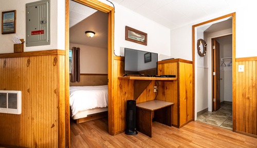 22: One Bedroom Cabin with Kitchen, Sea View