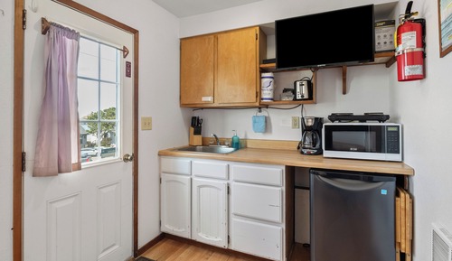 20: Studio Cabin with Kitchenette, Sea View