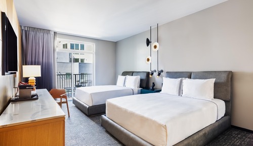 Room, 2 Queen Beds, Balcony