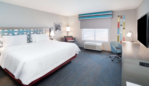 Room, 1 King Bed, Accessible (Hearing)