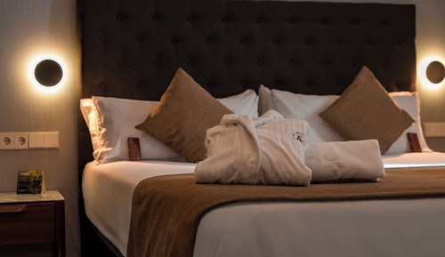 Junior Suite, 2 Bedrooms, Balcony (2 adults)