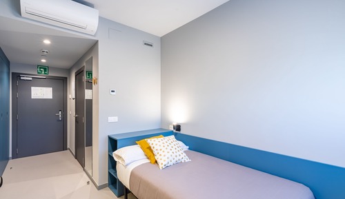 Studio, 1 Twin Bed