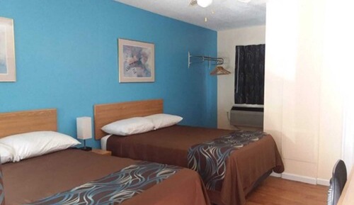 Standard Double Room, 2 Double Beds, Accessible Bathtub