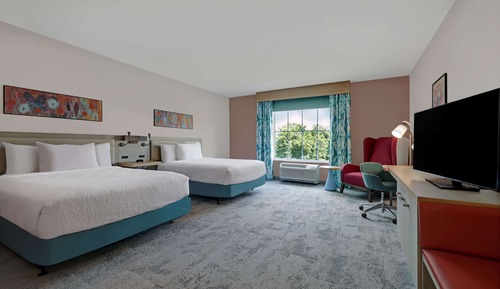 Room, 2 Queen Beds, Accessible (Roll-In Shower)