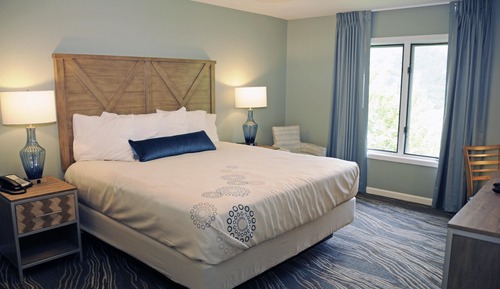 Condo, 2 Bedrooms