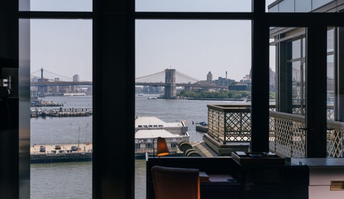 Junior Suite, Mobility Accessible, River View (City View, Corner)