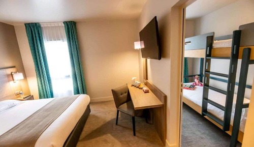 Family Room, Multiple Beds, Non Smoking