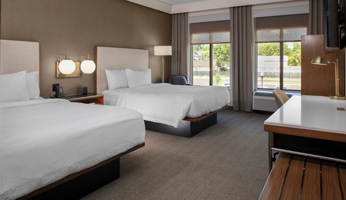 Suite, Multiple Beds, City View