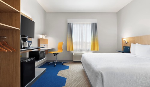 Room, 1 King Bed, Accessible, Non Smoking (Mobility)