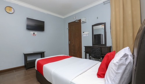 Standard Single Room