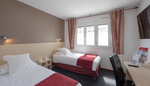 Comfort Twin Room