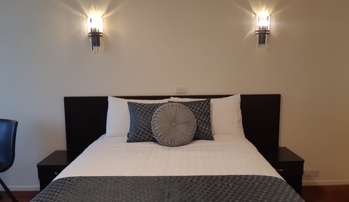 Standard Room, 1 Queen Bed, Jetted Tub