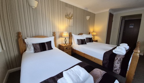 Standard Suite, Ensuite